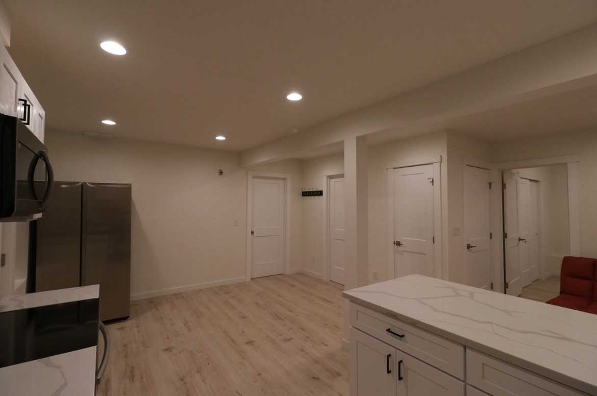 8322 19th St W - Photo 5 of 9