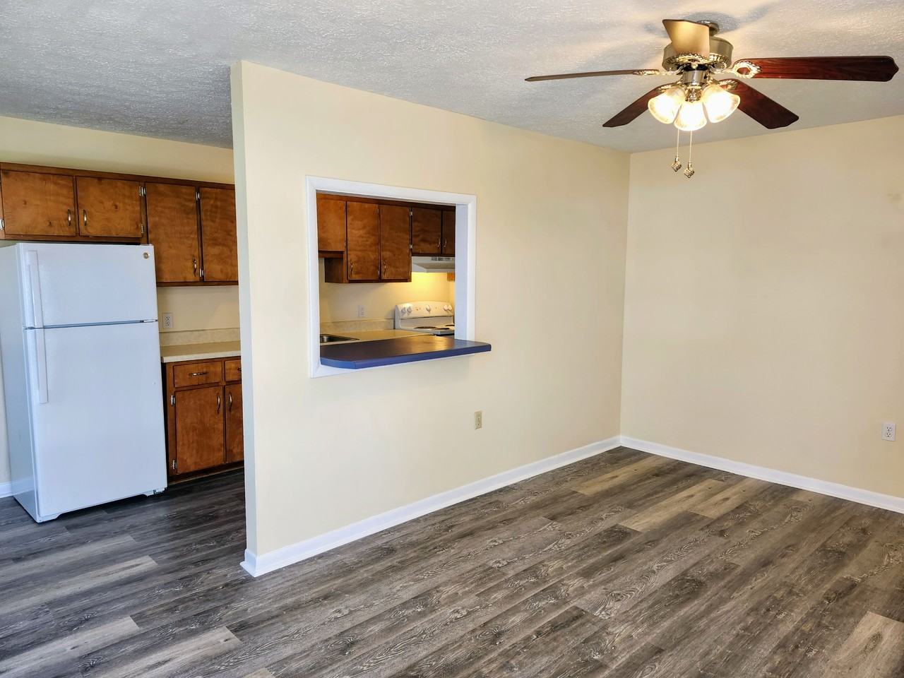5230 Beach Dr #D - Photo 6 of 31