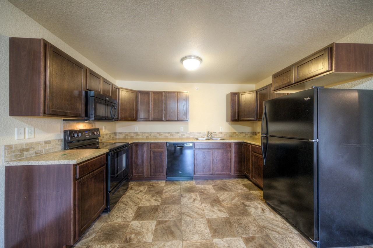 4660 Coal Bank Dr #104 - Photo 2 of 8