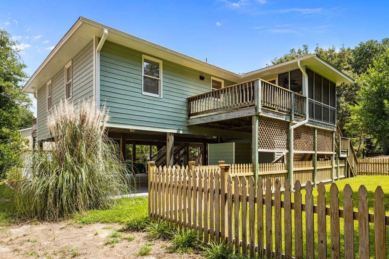 5601 Sound Dr #NA - Photo 6 of 38