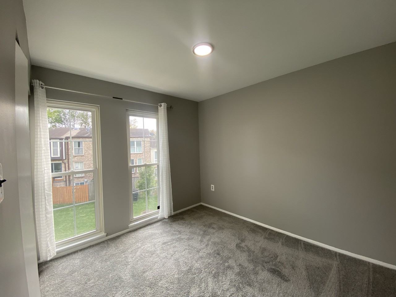 Millcrest Ter - Photo 2 of 11