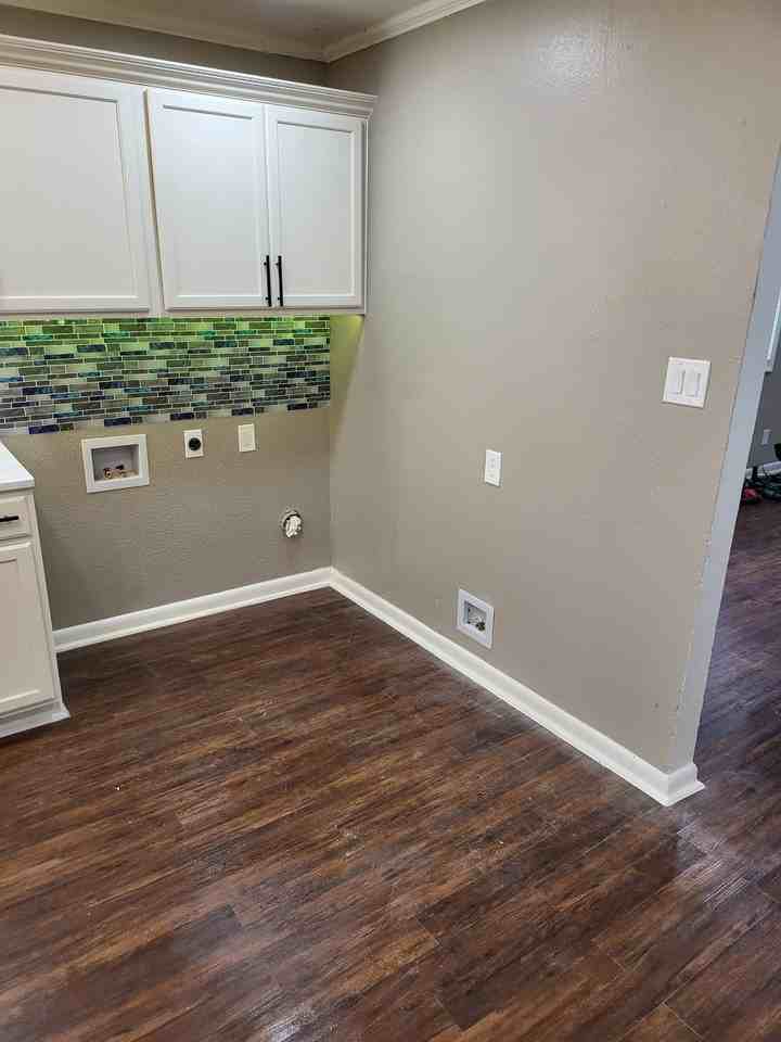 409 N Myrtle St #NA - Photo 4 of 13
