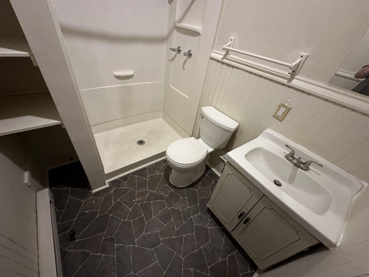 318 S Queen St #2 - Photo 2 of 9
