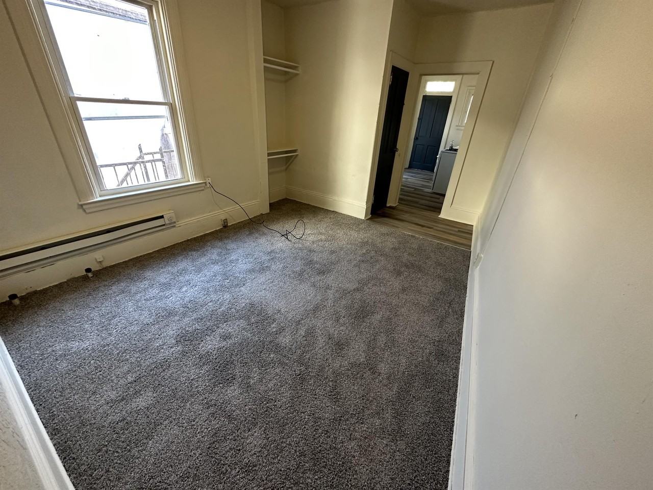 318 S Queen St #2 - Photo 4 of 9
