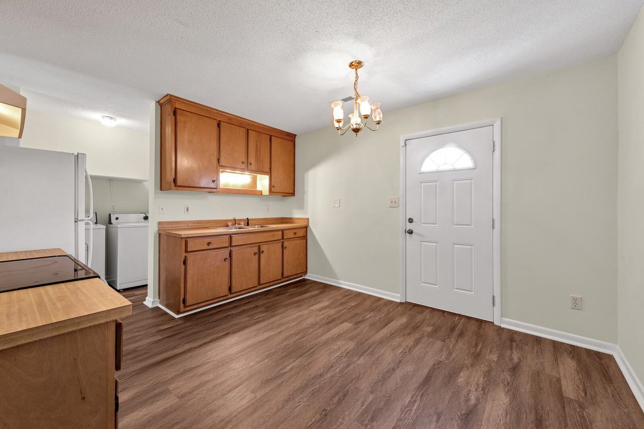 1154 26th St #1 - Photo 7 of 11