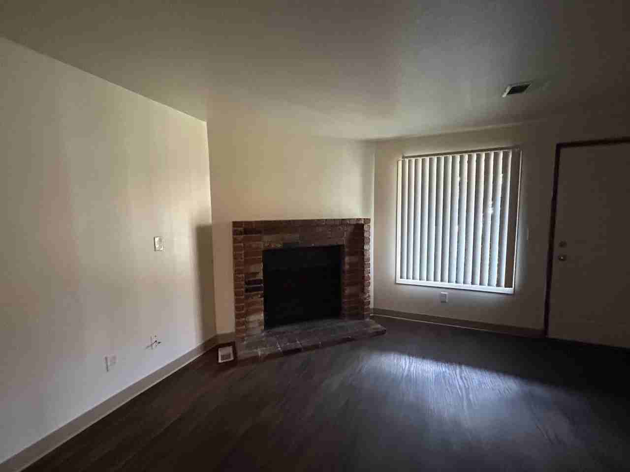 436 Se 169th Ave #436 - Photo 3 of 8