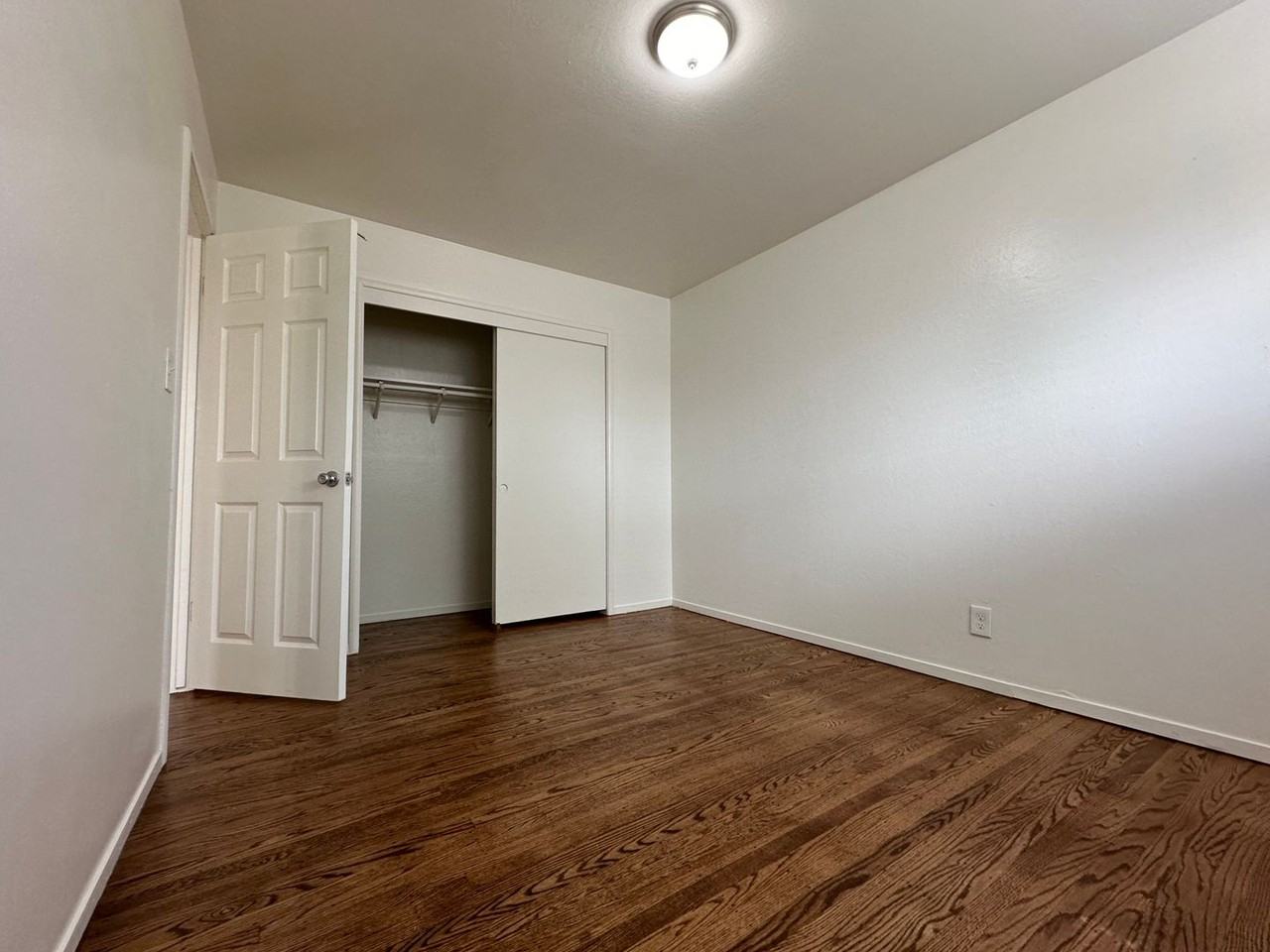 Del Paso Manor - Photo 5 of 35