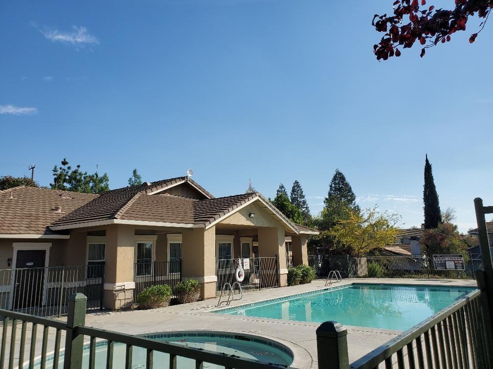 8131 Walerga Rd - Photo 6 of 9