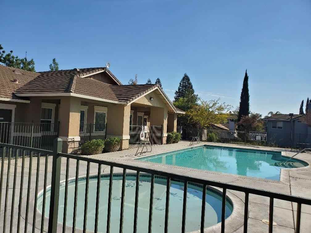 8131 Walerga Rd - Photo 3 of 9