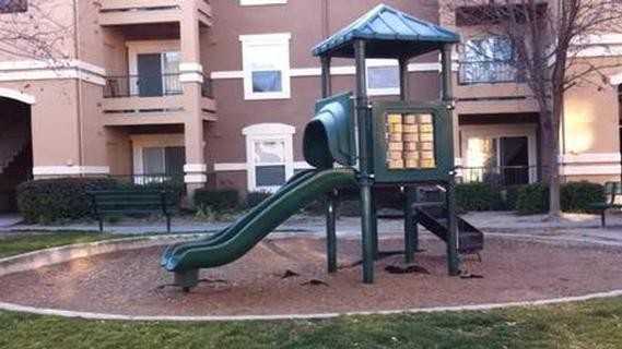 8131 Walerga Rd - Photo 2 of 9