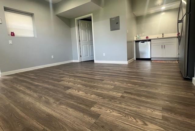 6401 Warner Ave - Photo 4 of 18