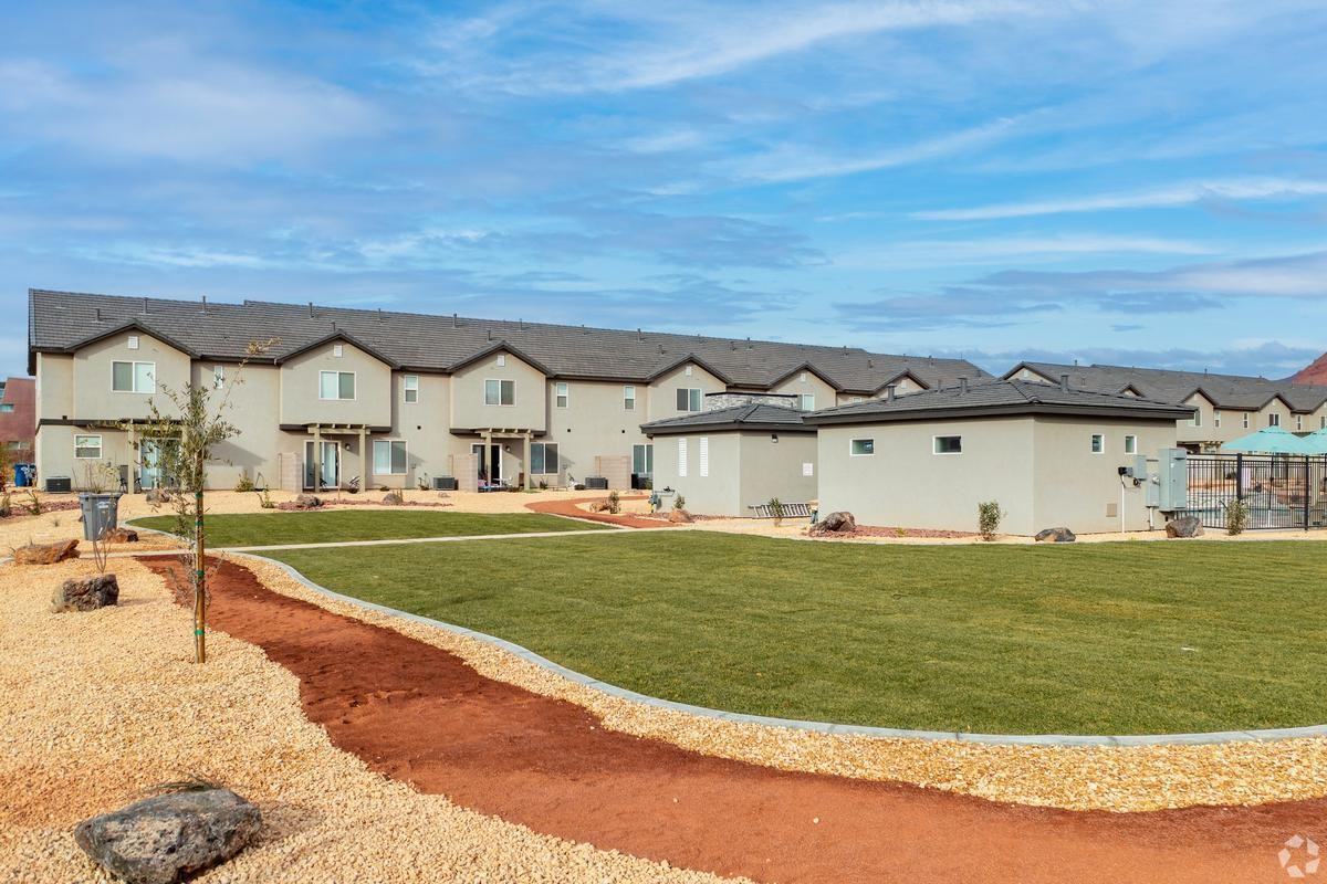 2540 Lava Cove Drive - Photo 5 of 5