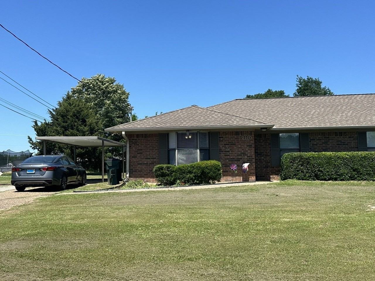 2108/2110 Stoneridge  SERIES 1 - Photo 2 of 13