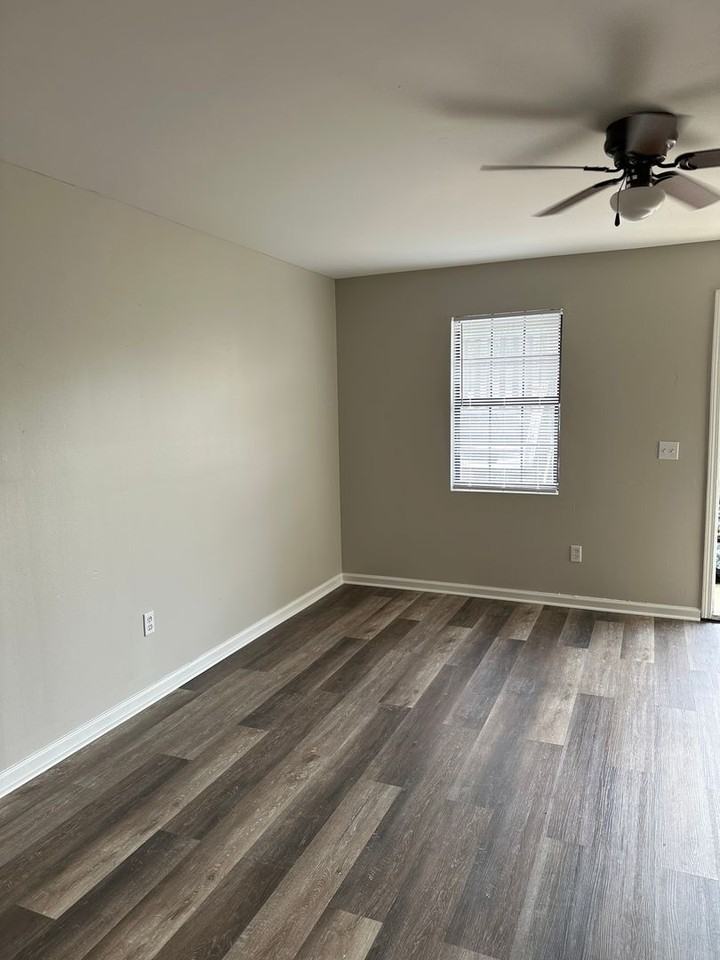 Wheeler Drive Apartments, Fulton, MS (20 Units) 105 Wheeler Dr