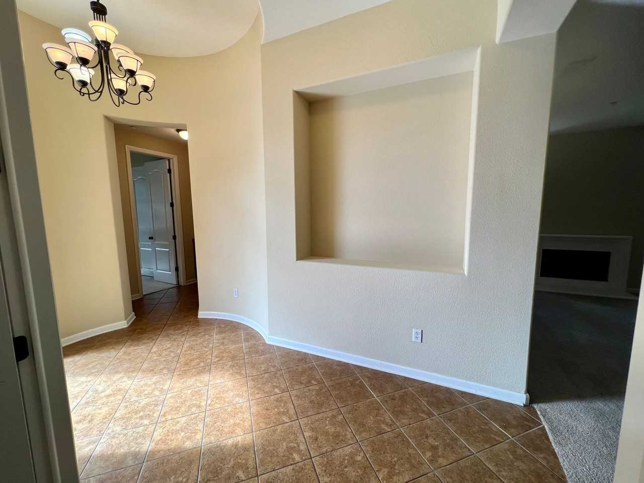 2349 Demartini Ln - Photo 3 of 24