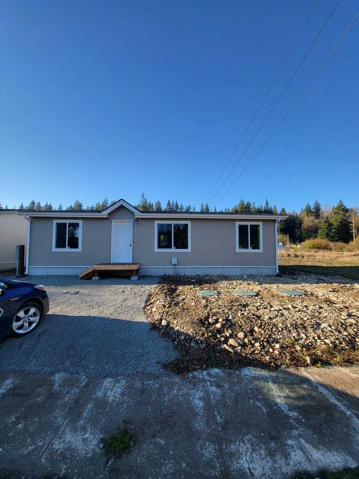 411 N Main St - Photo 2 of 13