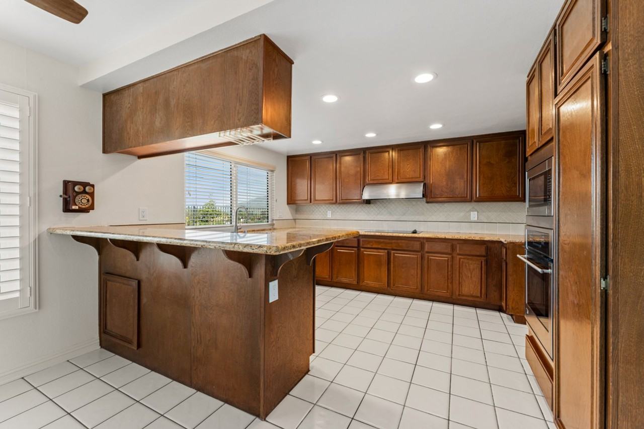 5530 Via Sepulveda - Photo 6 of 29