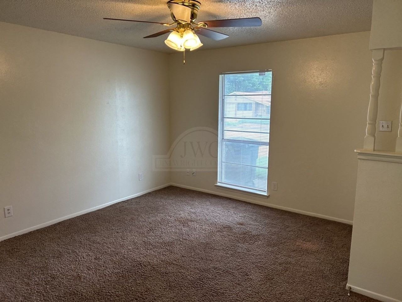 1811 Janis Dr - Photo 5 of 27