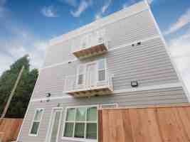 featured image of 1910 E Mill Plain Blvd