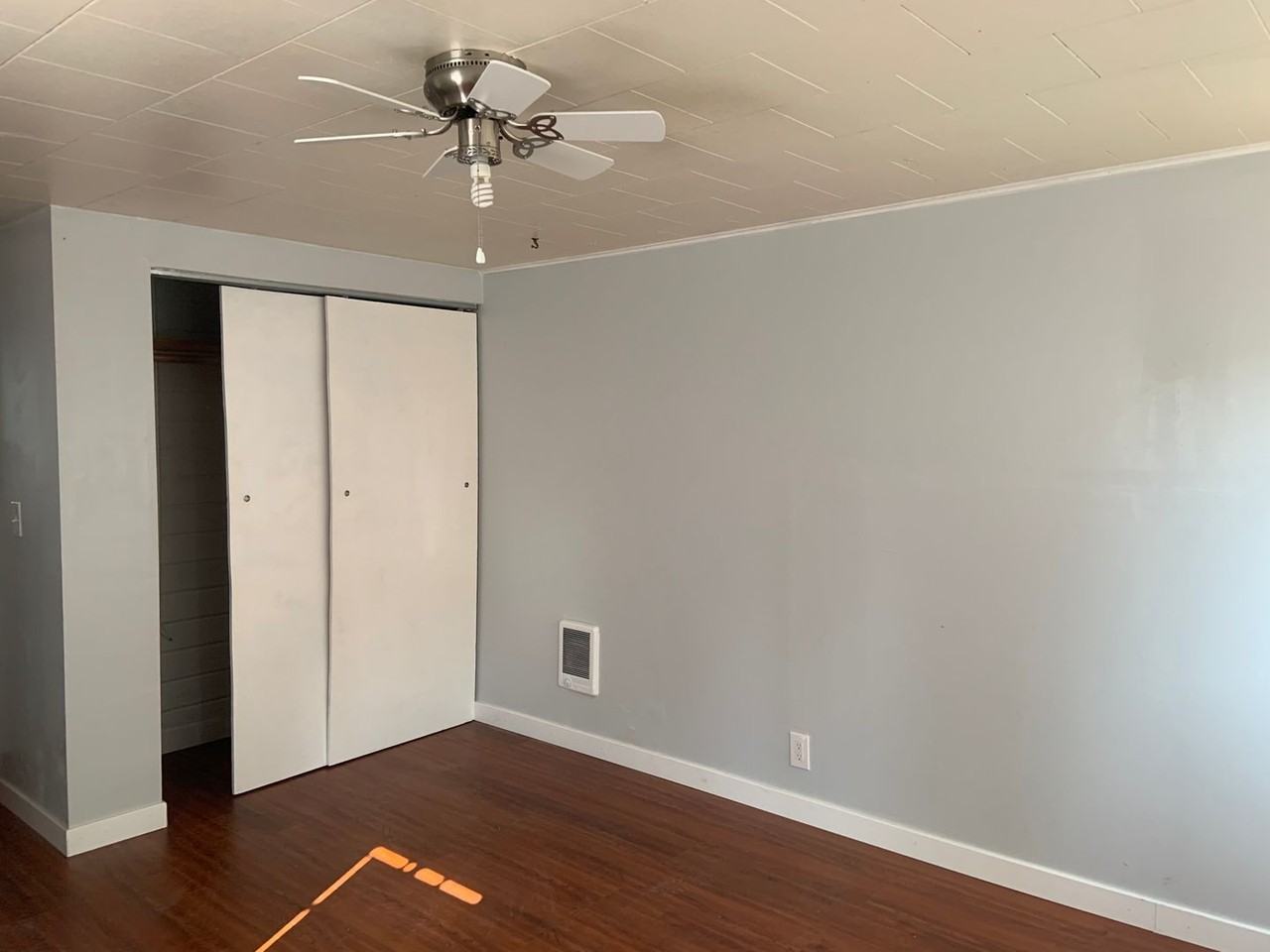 2530 1/2 Gettle St - Photo 4 of 18