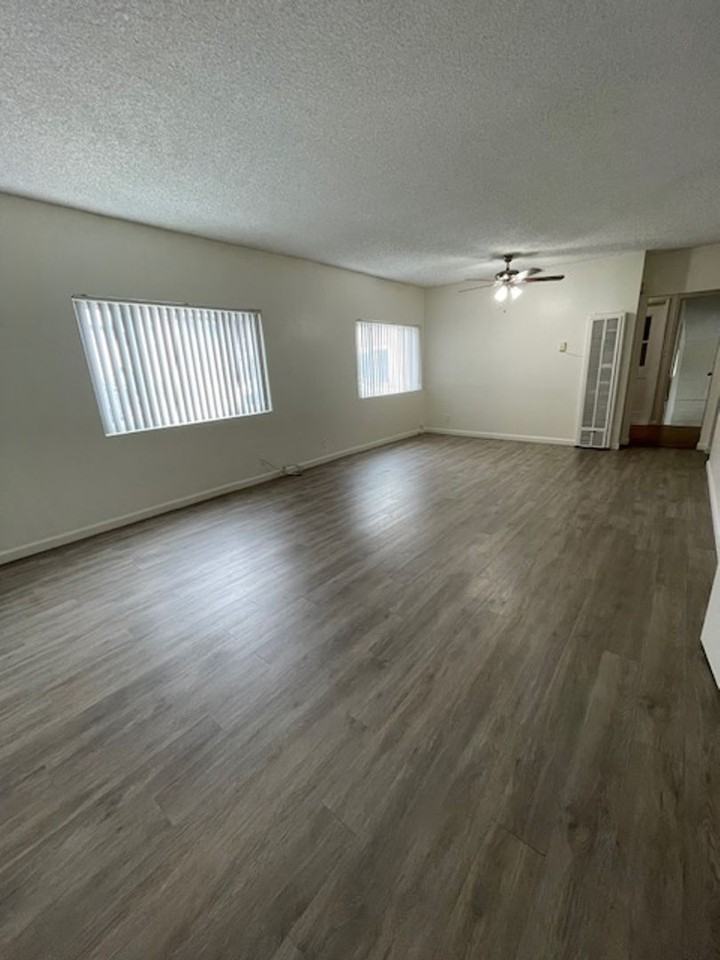 Parks - Photo 3 of 12