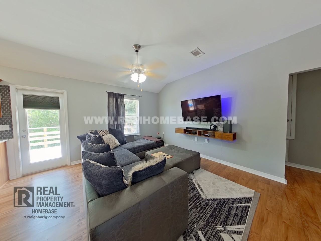 1952 Bright Water Dr - Photo 3 of 16