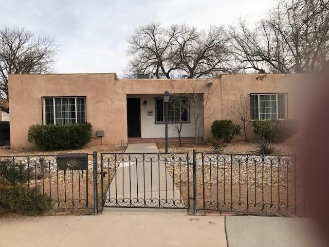 612 18th St Nw - Photo 2 of 31