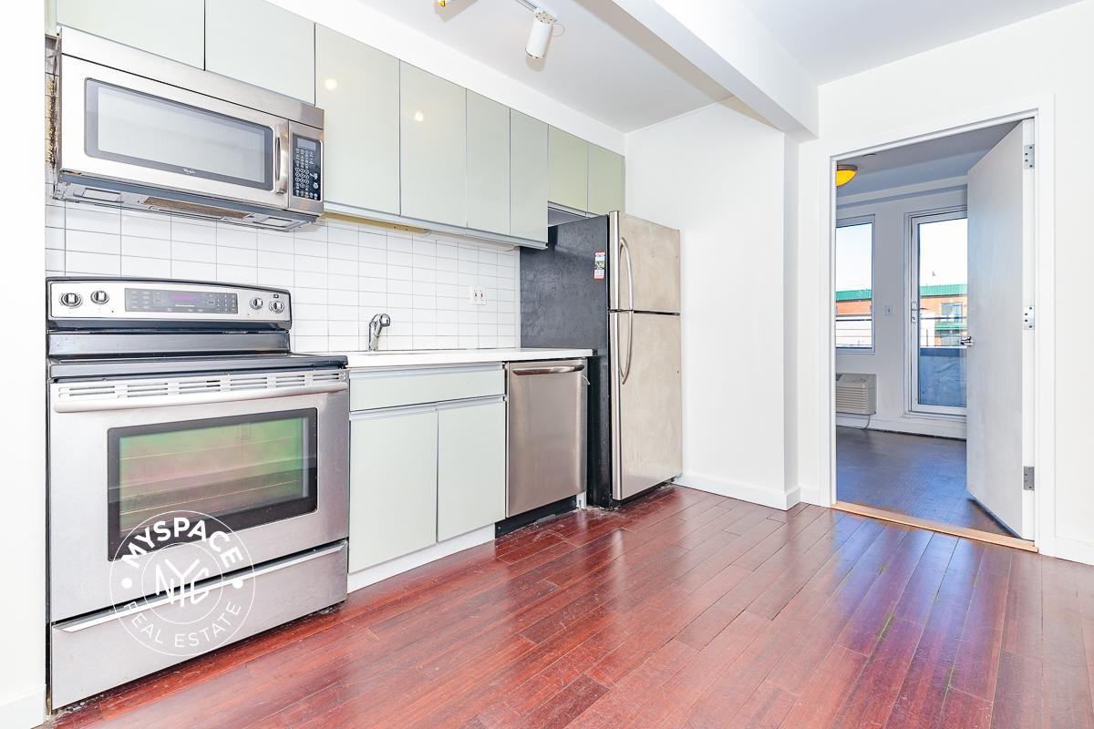 286 Stanhope St #5C - Photo 3 of 15