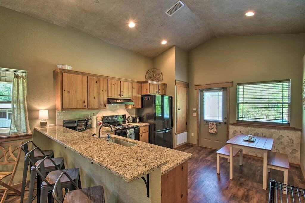 2507 Gordon Land Rd - Photo 2 of 16