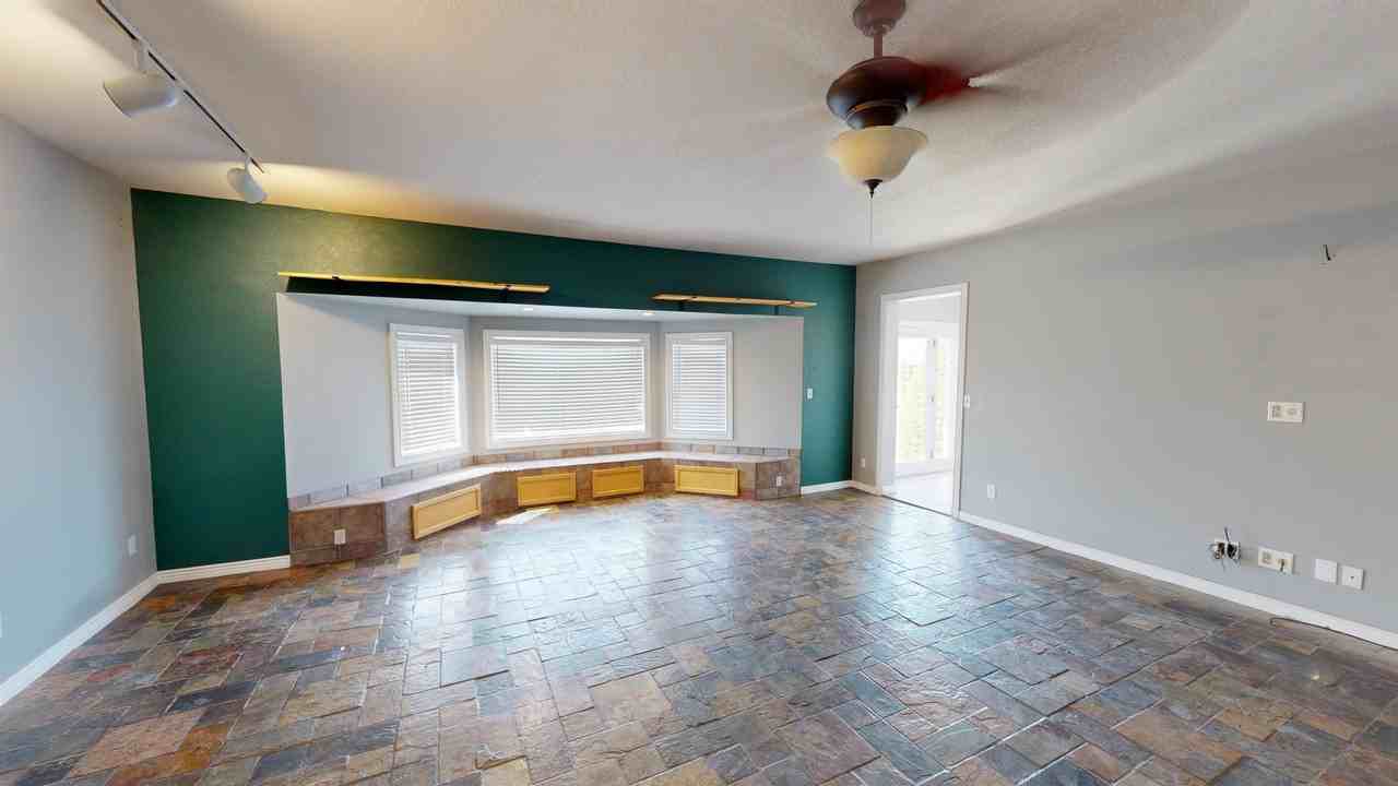 741 Westcott Dr - Photo 2 of 30