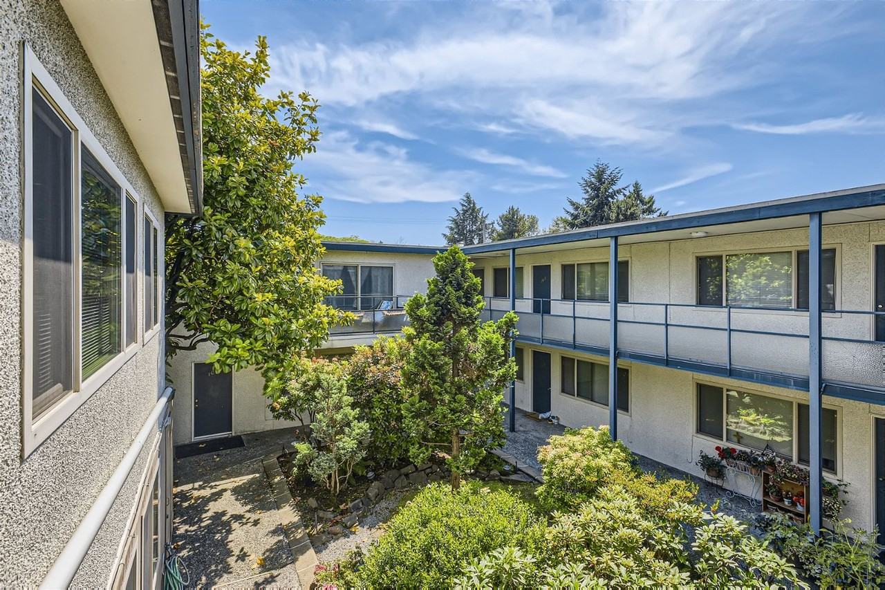 Shangri-la - Photo 3 of 7