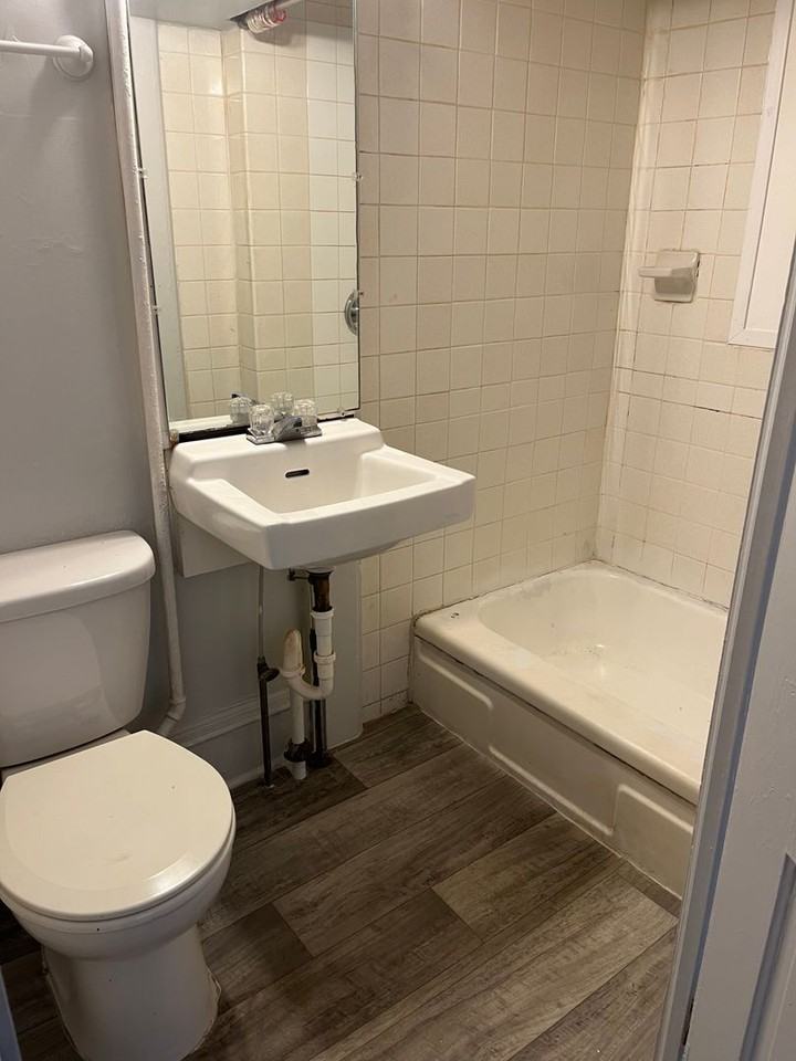 313 W Lemon St - Photo 6 of 8