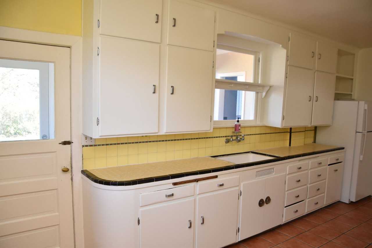 917 S M St - Photo 6 of 18