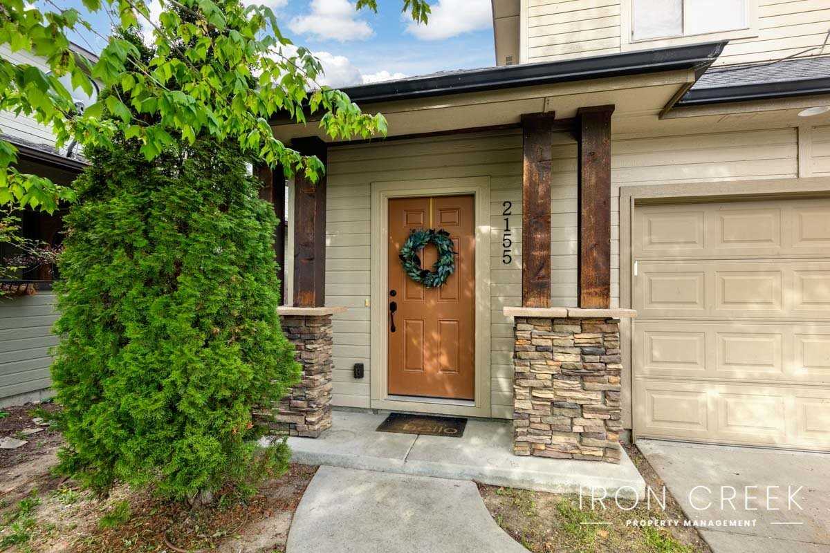 2155 S Amy Ave - Photo 2 of 17