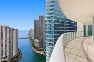 300 Biscayne Blvd - Photo 1 of 1