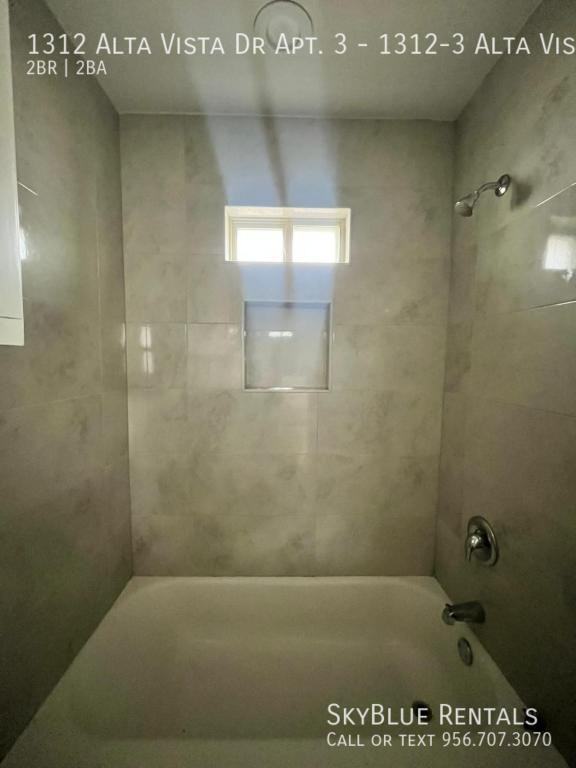 1312 Alta Vista Dr Apt 3 - Photo 6 of 16