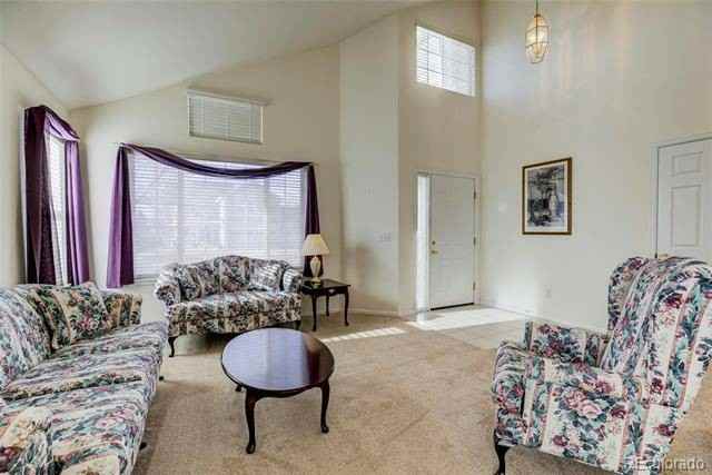 10278 Hexton Ct #NA - Photo 3 of 18