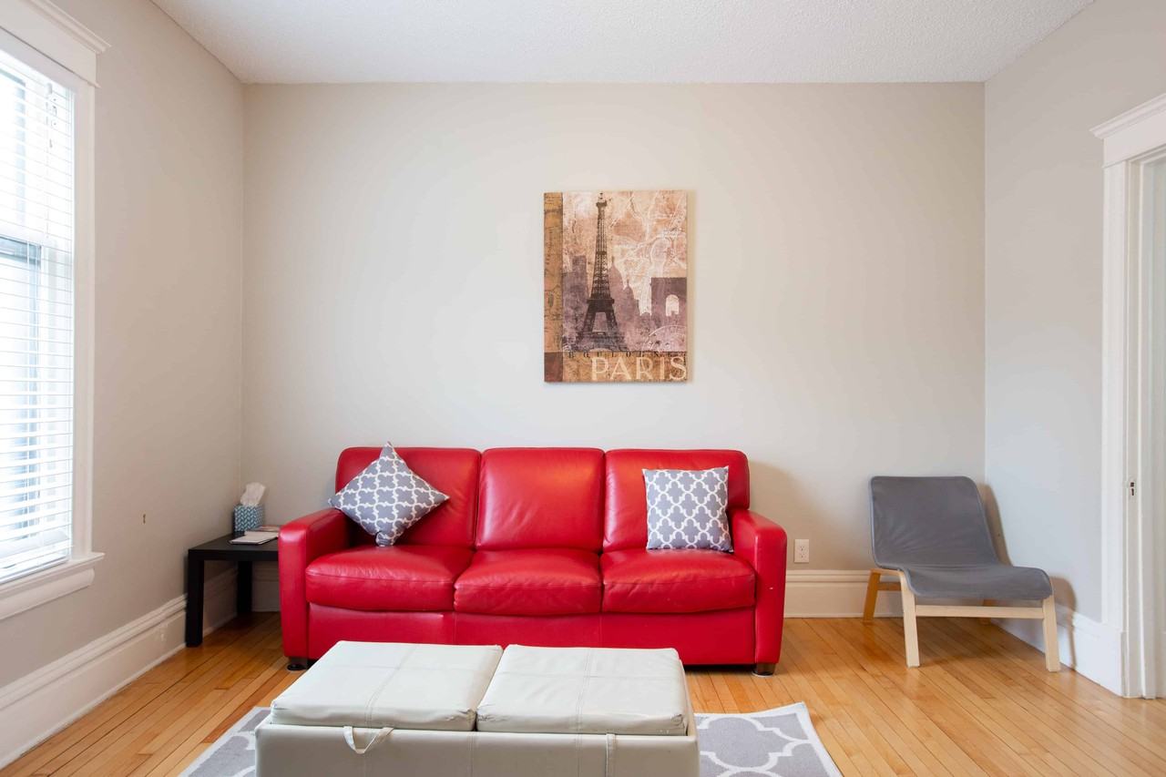 733 E 27th St #733 - Photo 4 of 26