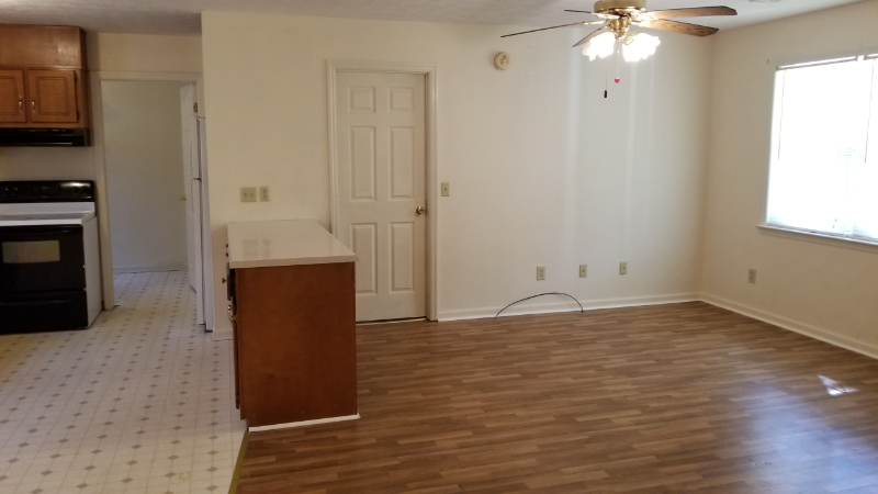 803 N Washington St - Photo 2 of 19