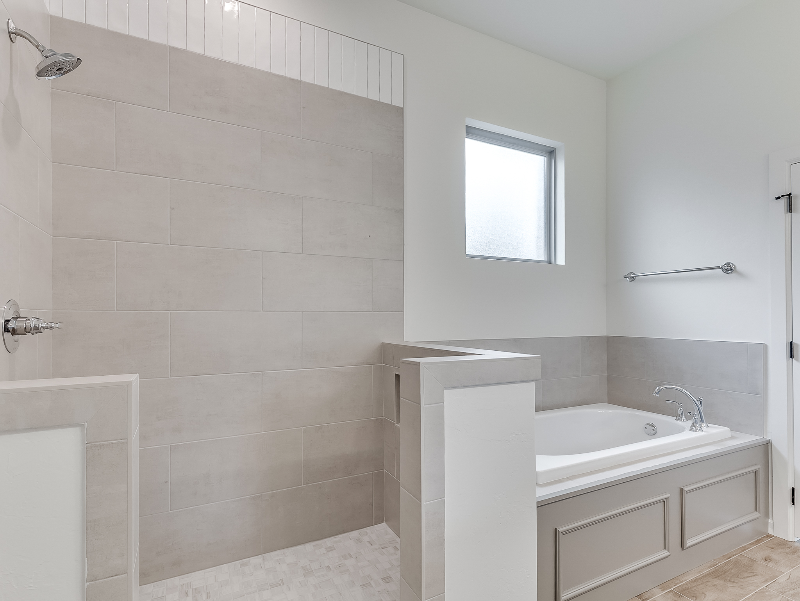 2600 Woods Edge Dr - Photo 3 of 24