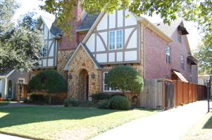 featured image of 4219 Emerson Ave