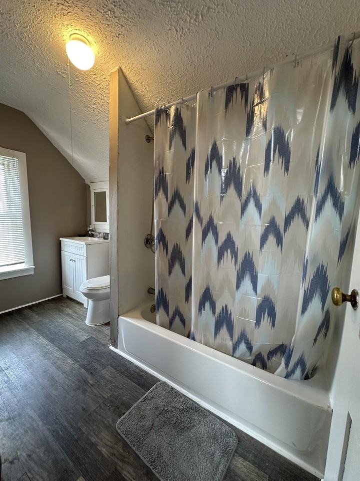 61 Acushnet Avenue - Photo 6 of 8