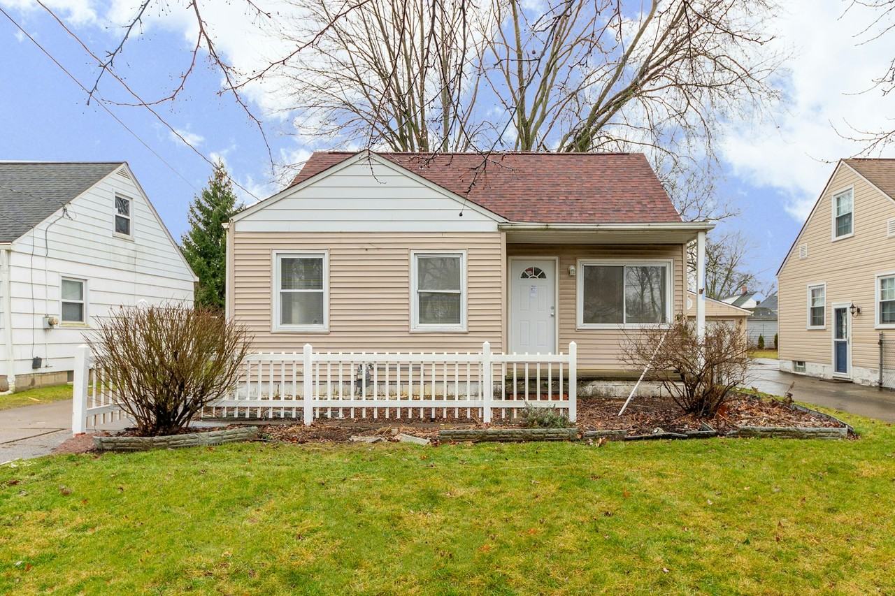 513 Henry Street - Photo 2 of 17