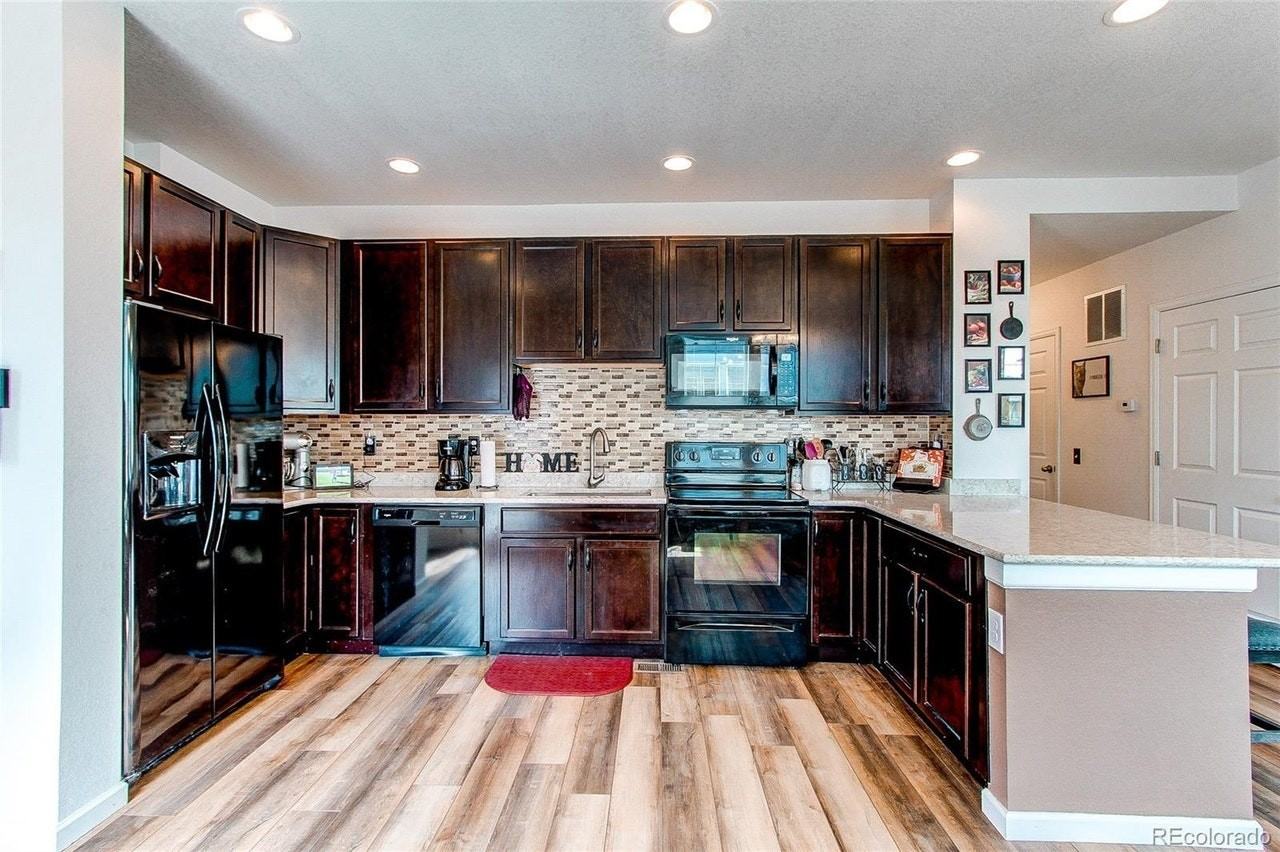 4925 South Algonquian Way - Photo 6 of 34