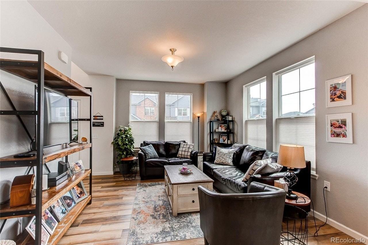 4925 South Algonquian Way - Photo 7 of 34