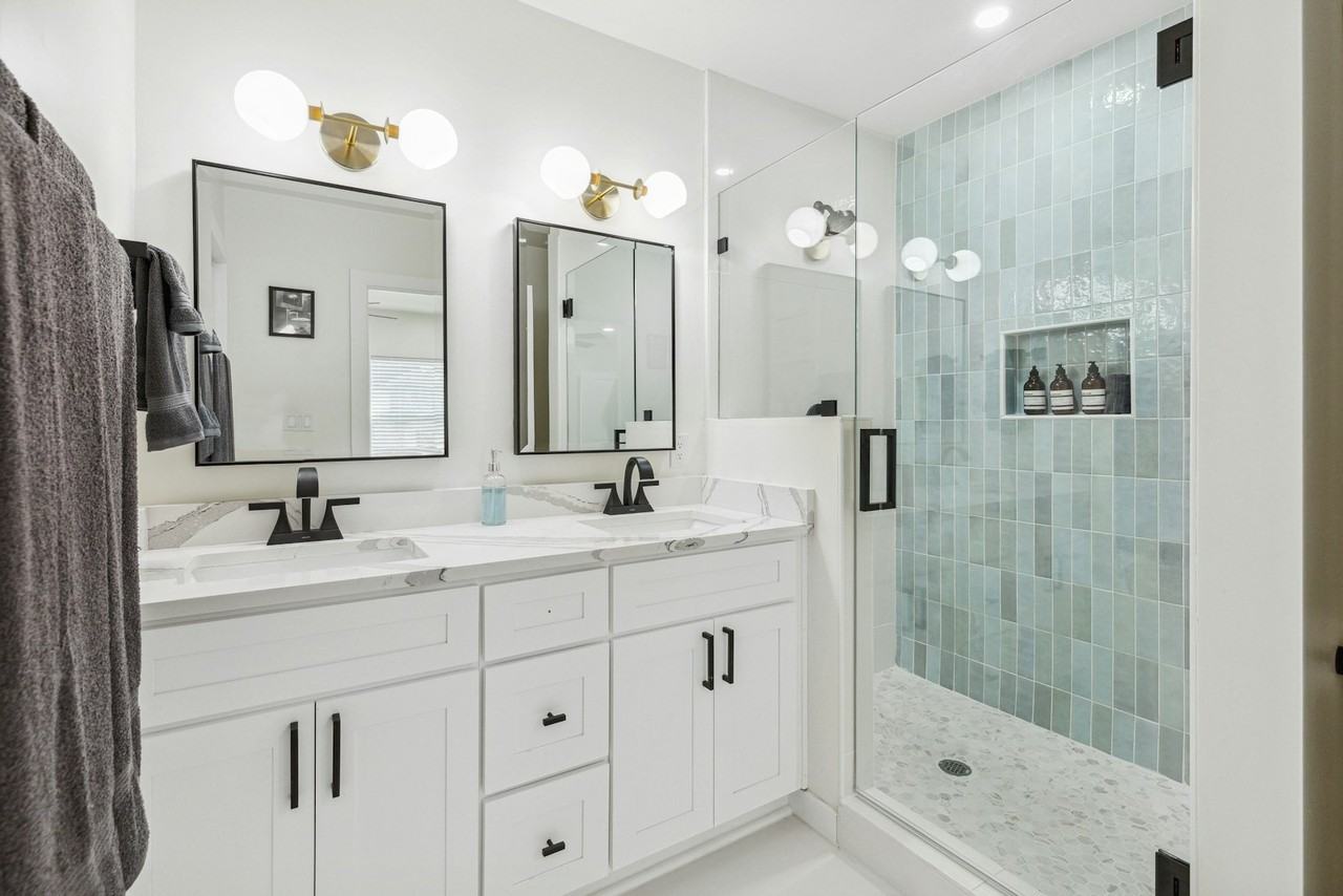 3236 Golfing Green Place - Photo 2 of 22