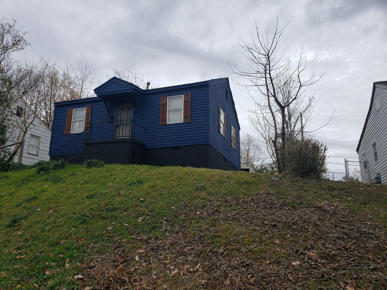 2066 Farrington Street - Photo 2 of 16