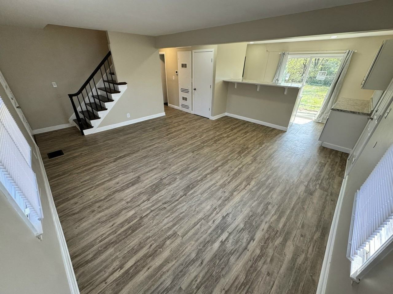 4054 Larkspur Drive - Photo 2 of 13