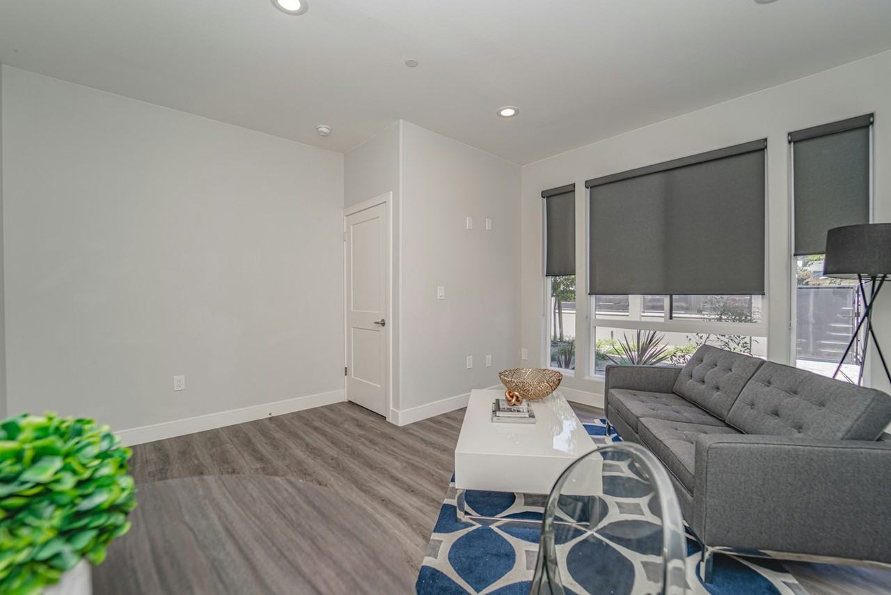 4532 Saint Charles Place, Unit 4526 - Photo 6 of 50
