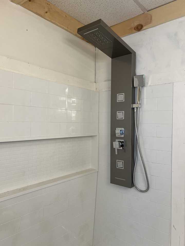 101 Grand St #1 - Photo 2 of 5